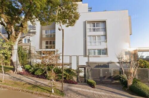 Apartamento de Luxo com 3 quartos e 5 banheiros em Porto Alegre