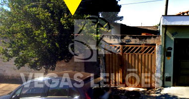 50% Casa em Ribeirão Preto com Terreno Amplo