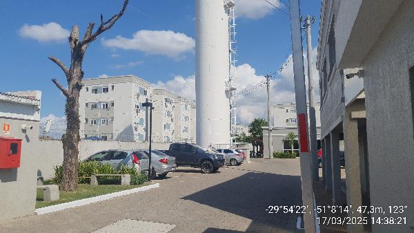 Apartamento 2 quartos, 1 banheiro, 1 vaga, 84m² total, desocupado