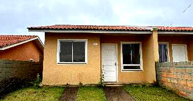 Casa em Ponta Grossa com 2 quartos e 130m² de terreno