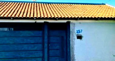 Casa aconchegante com 3 quartos, 1 banheiro e 170m² construída, ocupada