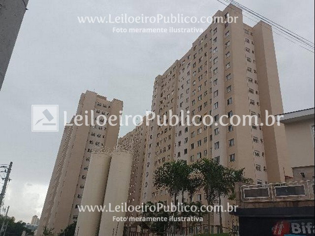Apartamento 54m² com 2 Quartos em Condomínio