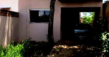 Casa com 2 quartos, 1 banheiro, 69,8m² área privativa, 1 vaga