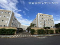 Apartamento com 2 quartos, 1 banheiro e 1 vaga de garagem
