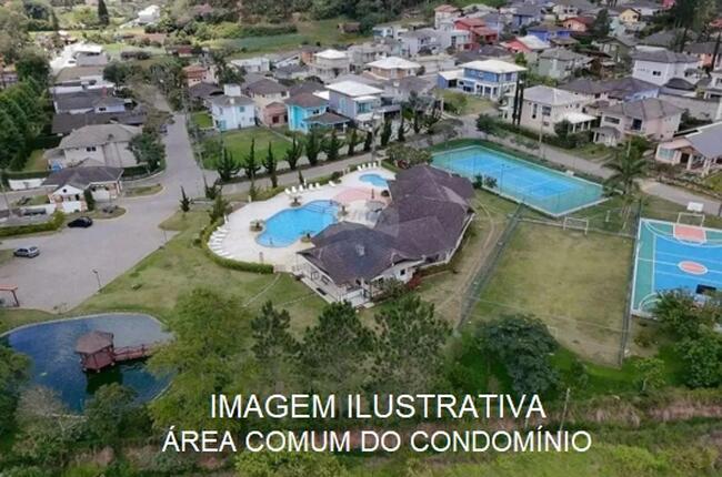 Terreno 353m² em Condomínio Fechado com Lazer Completo