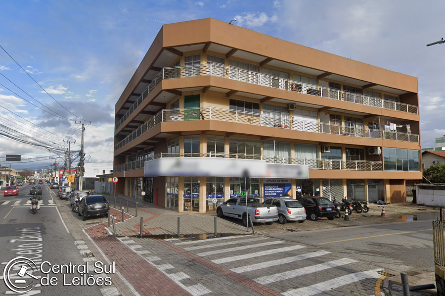 Loja comercial 42,84m² privativos, 1 banheiro, desocupada