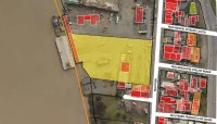 Terreno com galpão 4.725,66m² e 300m² construídos