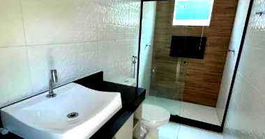 Casa desocupada com 3 quartos, 2 banheiros e 116 m² construída