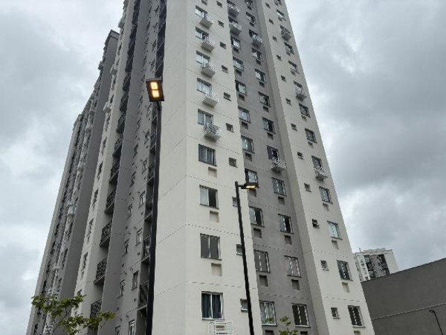 Apartamento com 2 quartos, 45m², 1 vaga