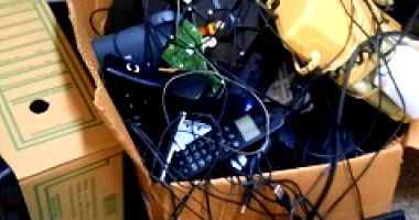 Sucatas de Eletrônicos em Leilão - Oportunidade Única!