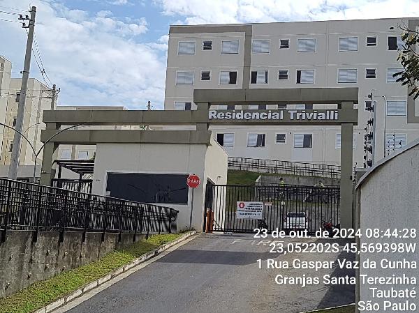 Apartamento com 2 Quartos e 1 Vaga em Taubaté