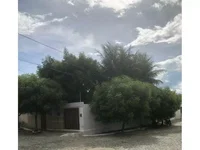 Casa em Leilão com 180m² de Terreno e Construída