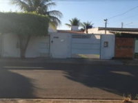 Casa com 101 m² em Aparecida do Taboado-MS