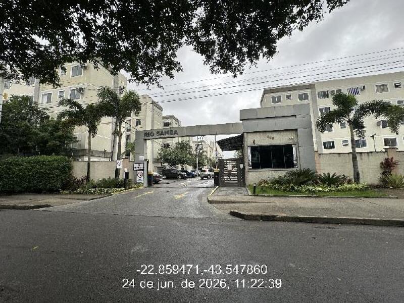 Apartamento com 2 quartos em condomínio no Rio de Janeiro