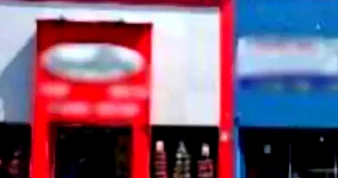 Loja padrão com 1 vaga e 49m² construída, imóvel ocupado