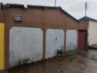 Casa com 3 quartos e 2 banheiros, 109,40m² construídos, ocupada