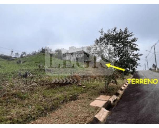 Terreno de 501,25m² em condomínio residencial