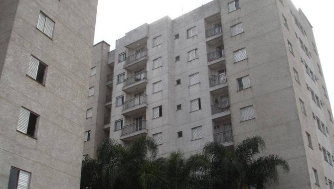 Apartamento com 2 quartos, 1 banheiro e 1 vaga de garagem
