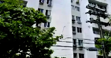 Apartamento em Leilão com 2 Quartos e 1 Banheiro em Boa Viagem