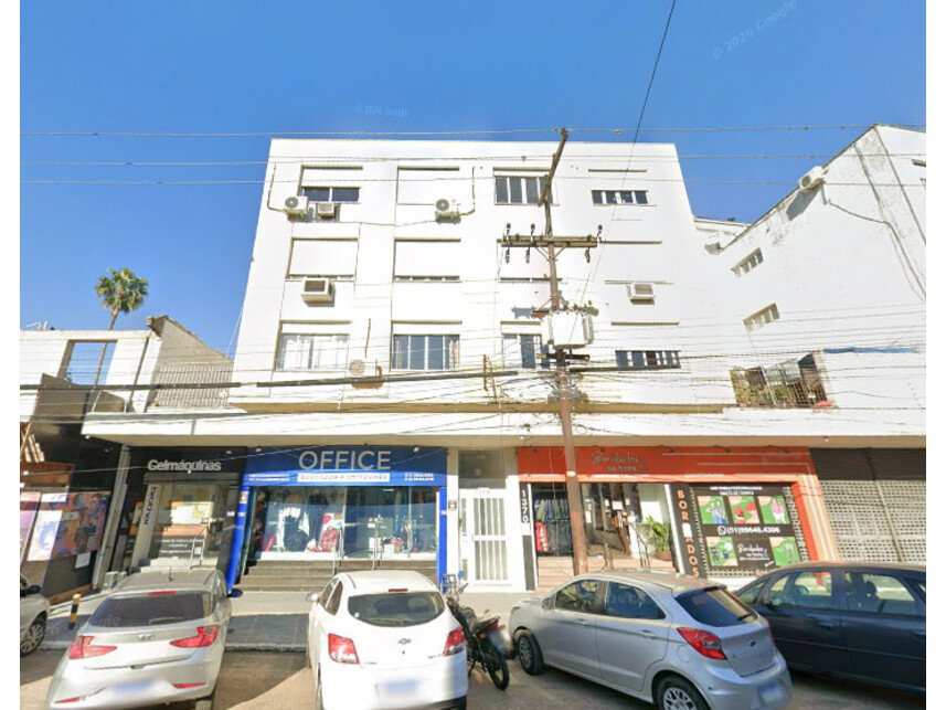 Apartamento com 73m² em Leilão
