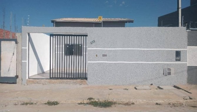 Casa em Lorena com 2 quartos e 63m²