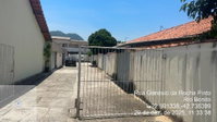 Casa com 2 quartos, 1 banheiro e área de serviço