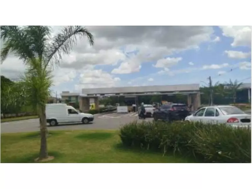 Casa ocupada com 133,45m² construída e 286,5m² de terreno