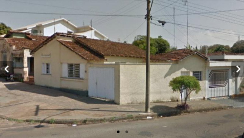 Casa em Batatais com 3 Quartos e 2 Banheiros