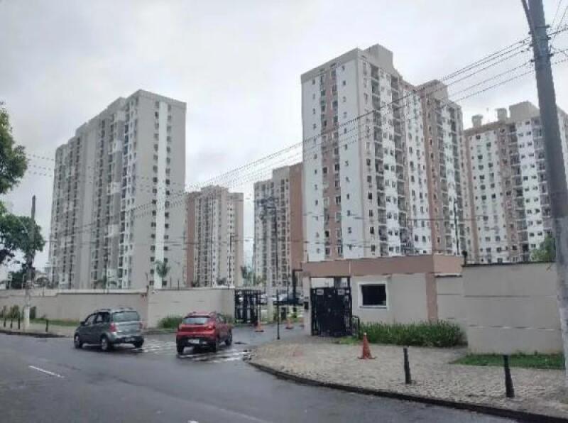 Apartamento 2 Quartos com Vaga em Parada de Lucas