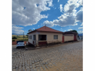 Casa 2 pavimentos com 165m² e terreno de 295m², garagem coberta