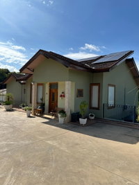 Casa com 438,24 m² e lago particular em Itu