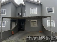 Casa com 2 quartos, 2 banheiros e 2 vagas