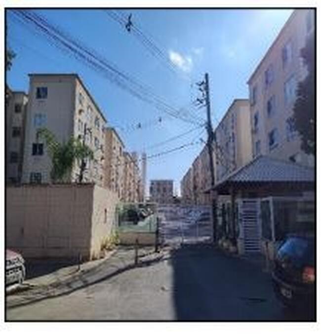 Apartamento 2 quartos com 1 banheiro e vaga de garagem, 60m² privativos