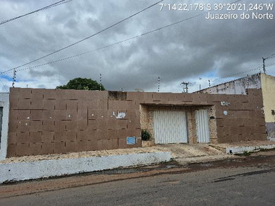 Casa 3 quartos, 2 banheiros e 181,35m²