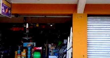 Loja Comercial em Valença - RJ com 111m²