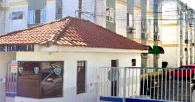 Apartamento Ocupado com 56m² em Leilão