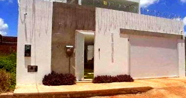 Casa com 3 quartos em Brumado, BA