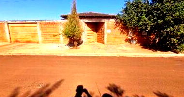 Casa com 2 Quartos e 2 Banheiros em Cachoeira Dourada/GO