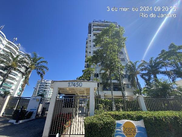 Apartamento com 2 Quartos e 2 Vagas no Recreio dos Bandeirantes