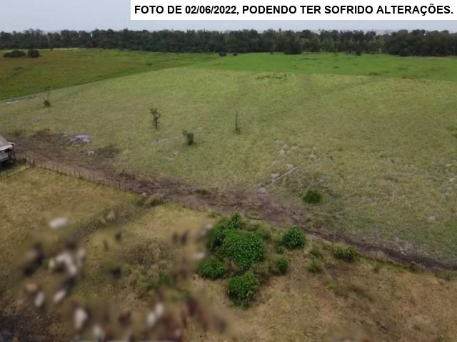 Fazenda com 4.011,6256 hectares, 5 casas, 3 currais e 1 pocilga