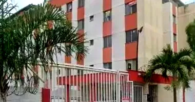 Apartamento com 2 quartos e 1 banheiro em leilão