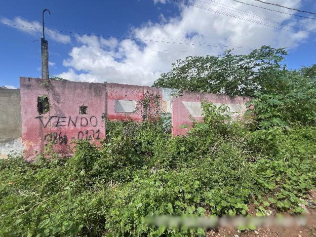 Terreno com 158,88m² e 1 vaga de garagem