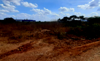 Terreno com 900m² em Quixeramobim/CE