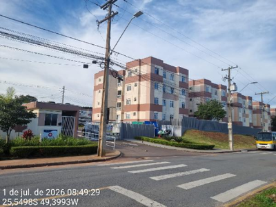 Apartamento 2 Quartos com Vaga em Araucária