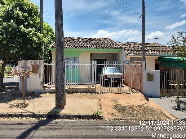 Casa com 2 Quartos e 1 Vaga em Mandaguacu