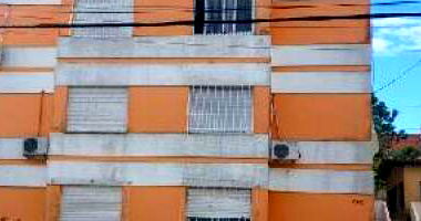 Apartamento com 2 quartos em Porto Alegre