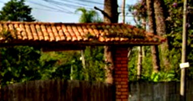 Chácara Ampla com 27.200m² e Casa Conservada em Embu-Guaçu