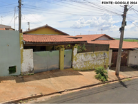 Casa popular com 112m² em terreno de 200m² - Santa Rita do Passa Quatro/SP