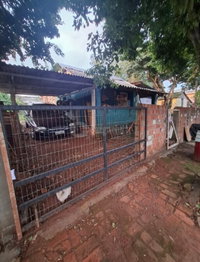 Casa com 275m², 3 quartos, 1 banheiro e 1 vaga