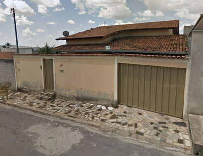 Casa Ocupada de 178m² no Bairro Progresso